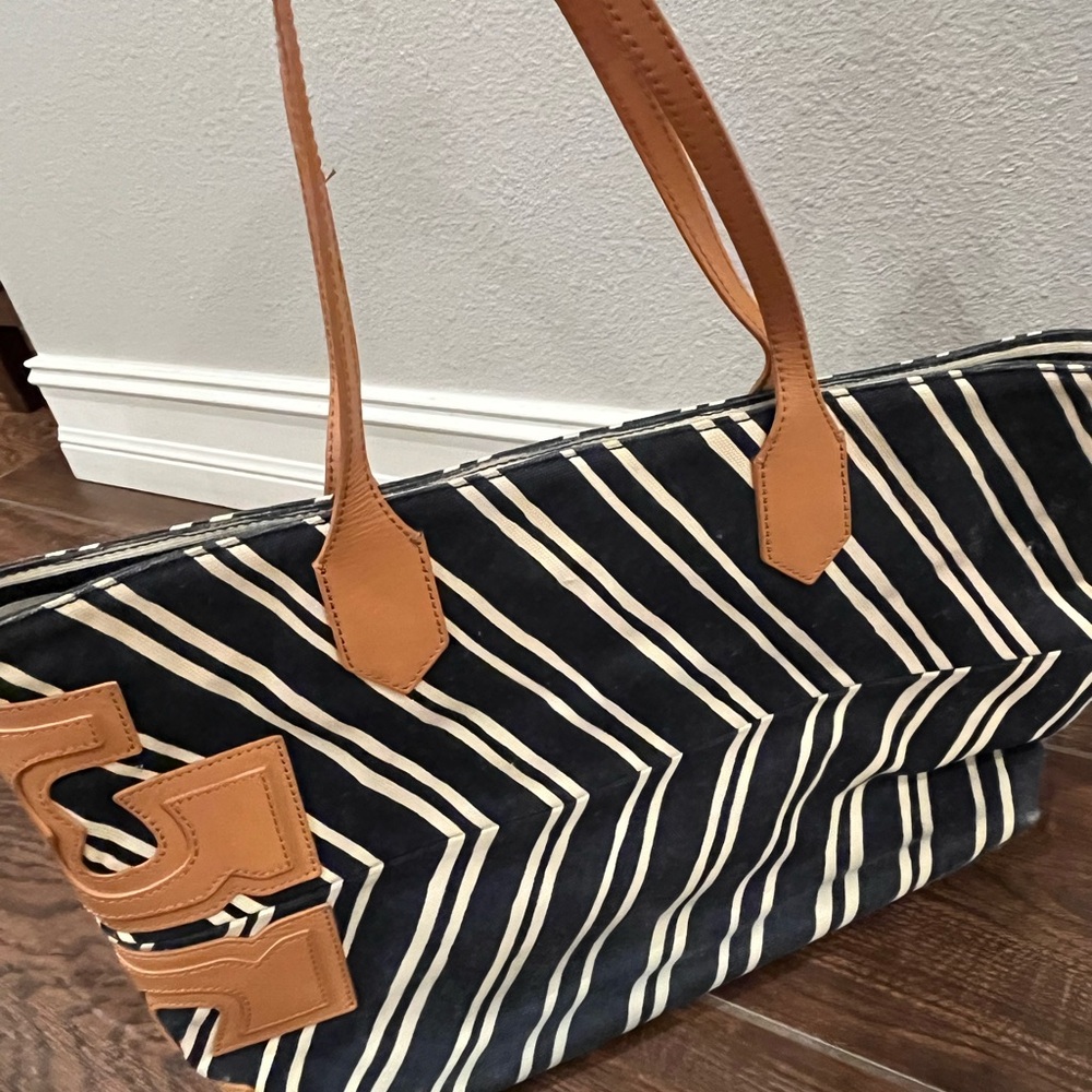 Tory Burch Black and Tan Chevron Tote